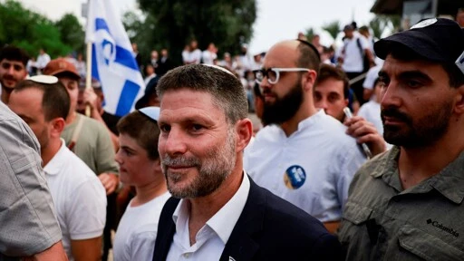 Smotrich vows to 'rebuild temple' during Jerusalem Day celebrations